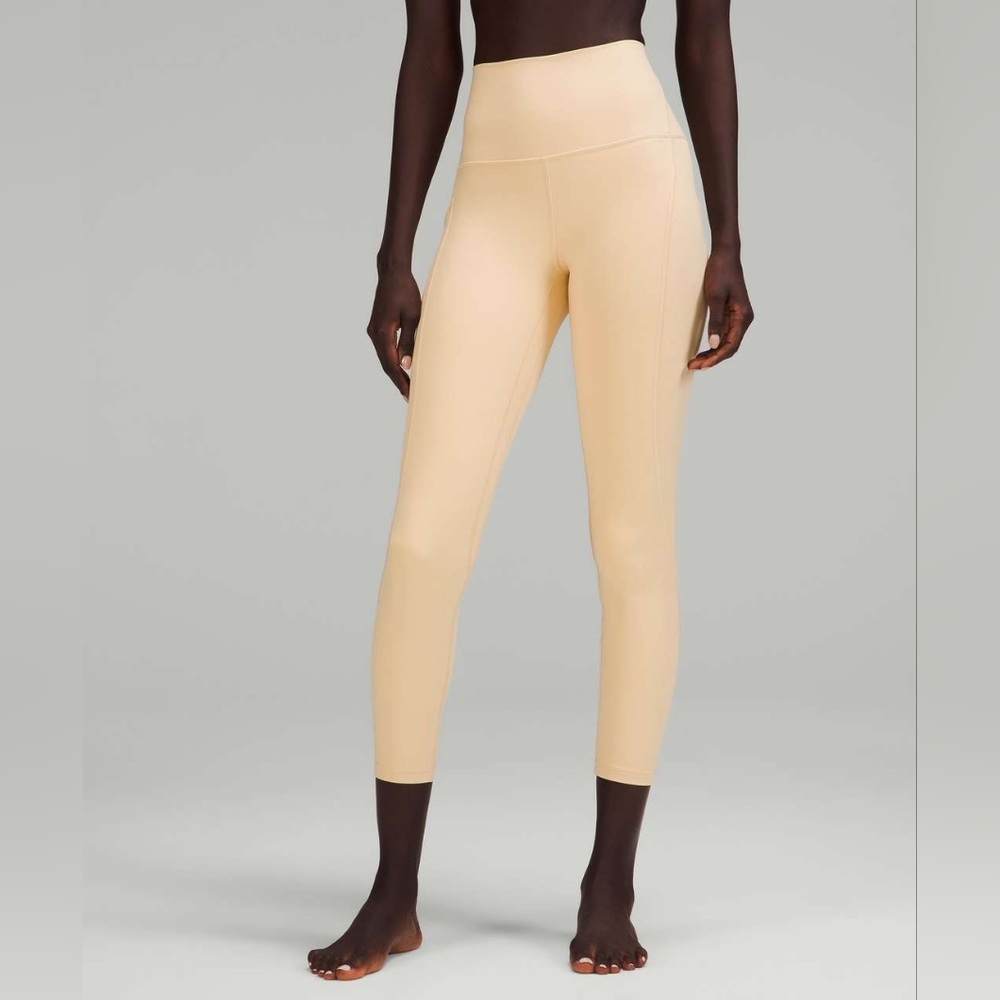 Lululemon Align High-Rise Pant with Pockets 25" in Prosecco - Picture 3 of 12